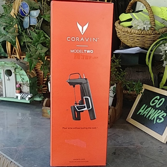 Coravin Model Two - Picture 3 of 5